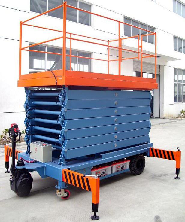 济宁助力行走剪叉式高空作业平台